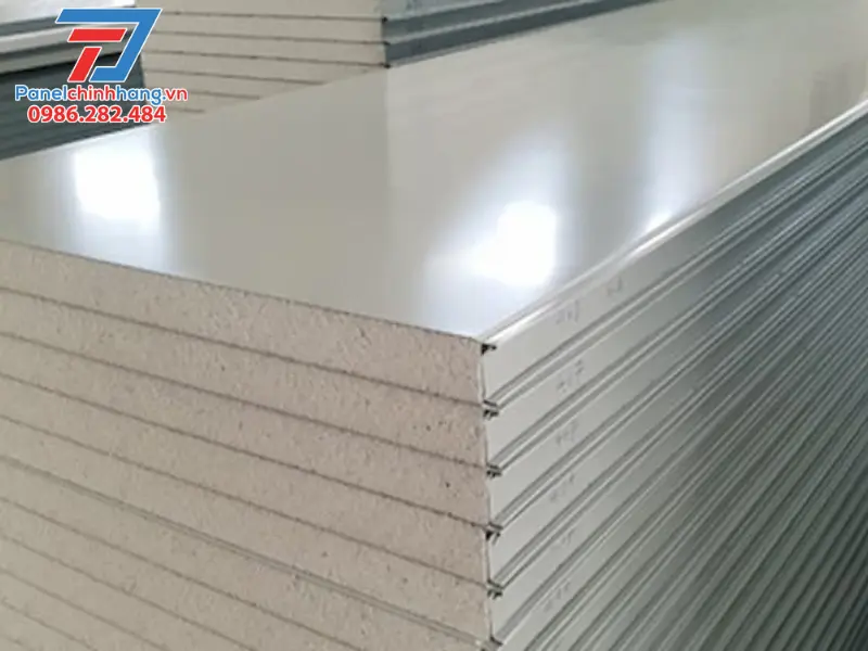 ứng dụng Panel EPS cách nhiệt xưởng linh kiện điện tử