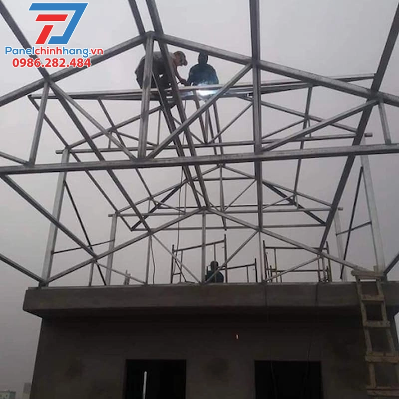 lợi ích khi lợp mái tôn chống nóng sân thượng