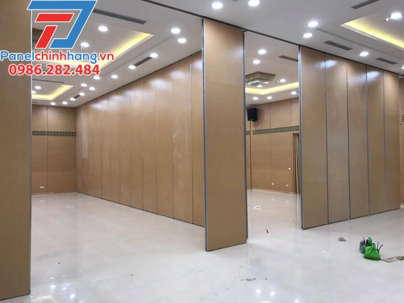 vách ngăn phòng họp cách âm bằng gỗ vách ngăn phòng họp cách âm bằng gỗ