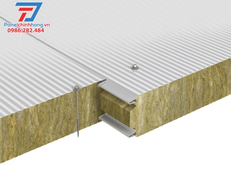 #Vách Ngăn Sandwich Panel & Quy Trình Thi Công Tại Panelchinhhang