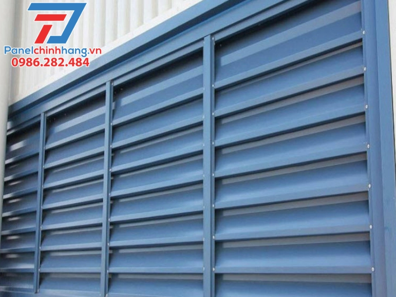 cách nhiệt cho nhà thi đấu