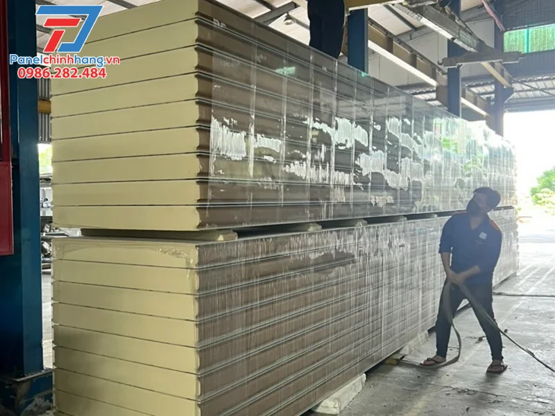 Kinh nghiệm lựa chọn panel xây dựng nhà tiền chế Kinh nghiệm lựa chọn panel xây dựng nhà tiền chế