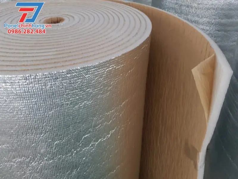 Xốp bạc cách nhiệt PE có keo dính