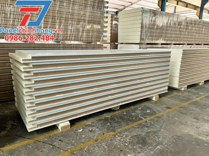 tấm panel vách ngăn cách nhiệt cho nhà tiền chế tấm panel vách ngăn cách nhiệt cho nhà tiền chế