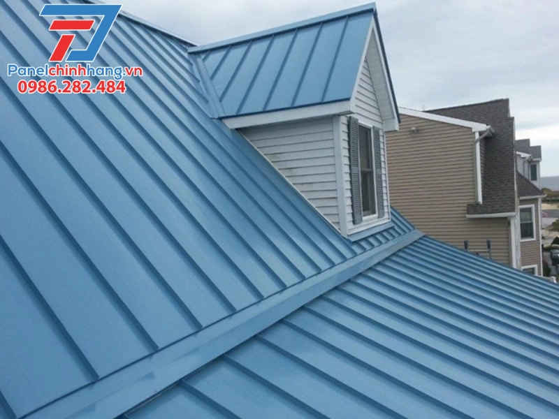 mẫu mái tôn chống nóng màu xanh ngọc