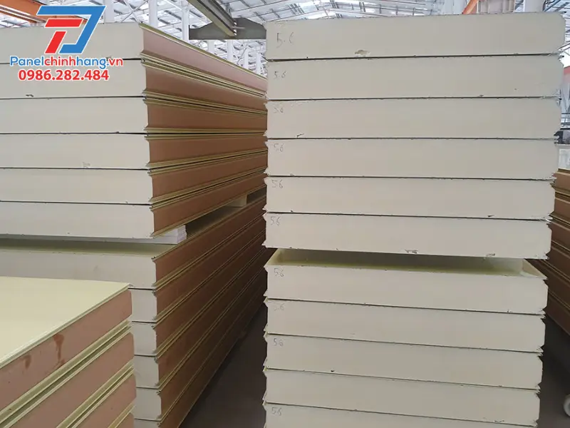 sử dụng Panel PU cách nhiệt cho trường học
