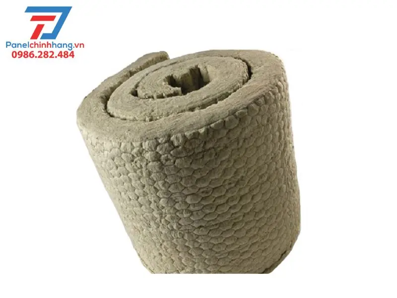 Bông khoáng Rockwool cuộn có lưới kẽm Bông khoáng Rockwool cuộn có lưới kẽm