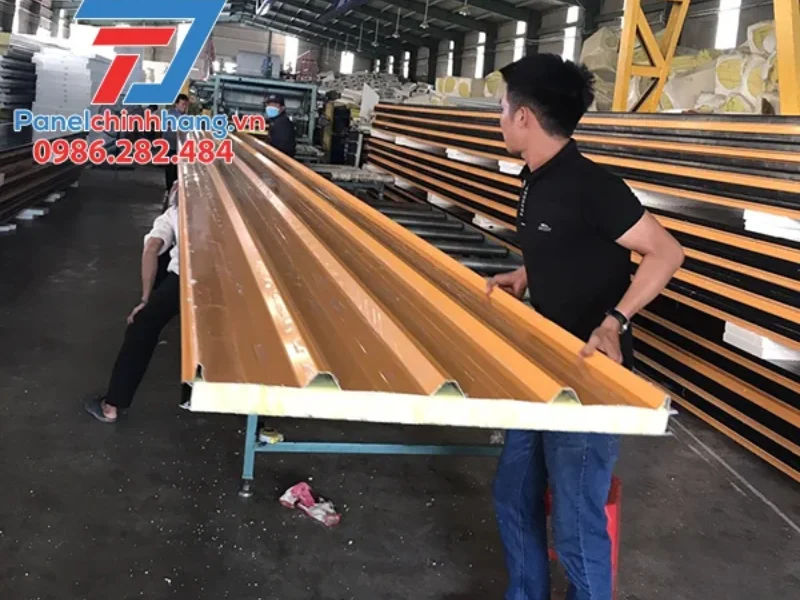 Panel EPS và Bông thủy tinh