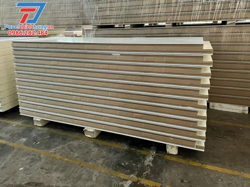 Cách nhiệt biệt thự phố hiệu quả với giải pháp panel cách nhiệt từ Panelchinhhang Cách nhiệt biệt thự phố hiệu quả với giải pháp panel cách nhiệt từ Panelchinhhang