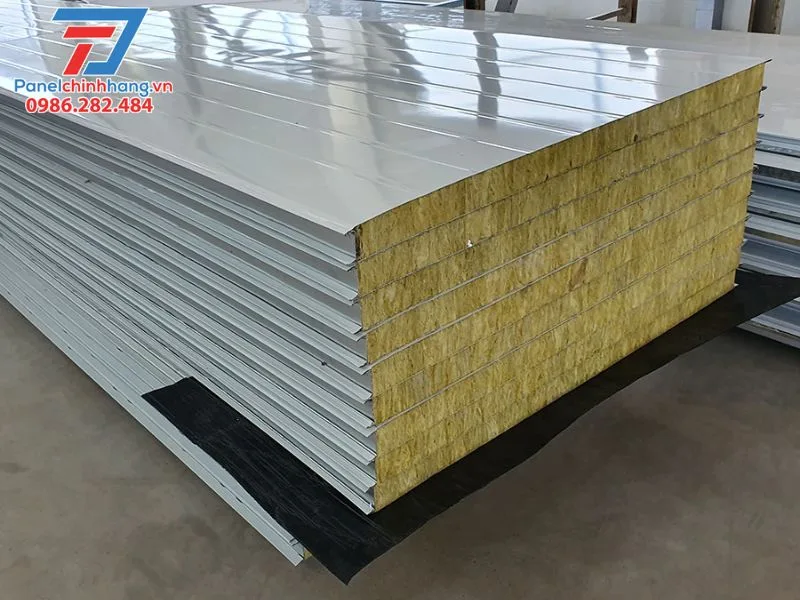 Tôn panel Rockwool 3 lớp