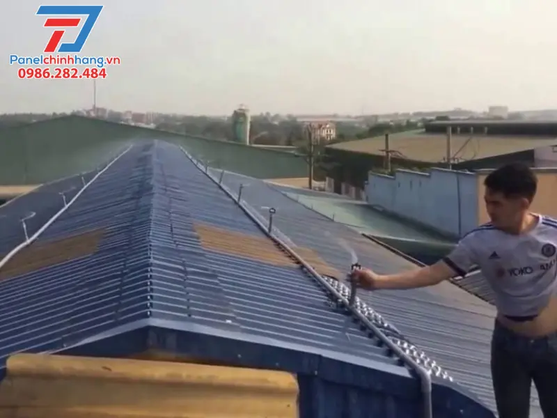 giải pháp chống nóng nhà xưởng bằng hệ thống phun nước
