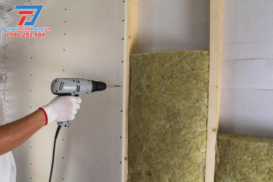 Cách Âm Tàu Thủy Bằng Rockwool: Giải Pháp Toàn Diện Từ Panelchinhhang