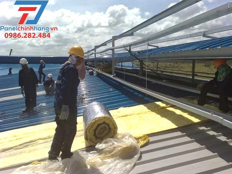 Thi công chống nóng cho nhà thi đấu