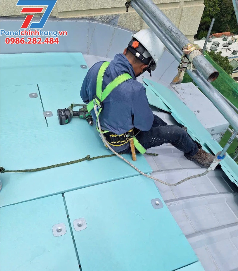 thi công và cắt gọt xốp xps