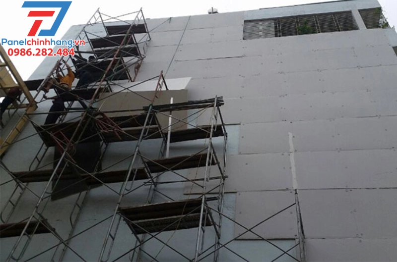 chọn xốp cách nhiệt cho tường nhà