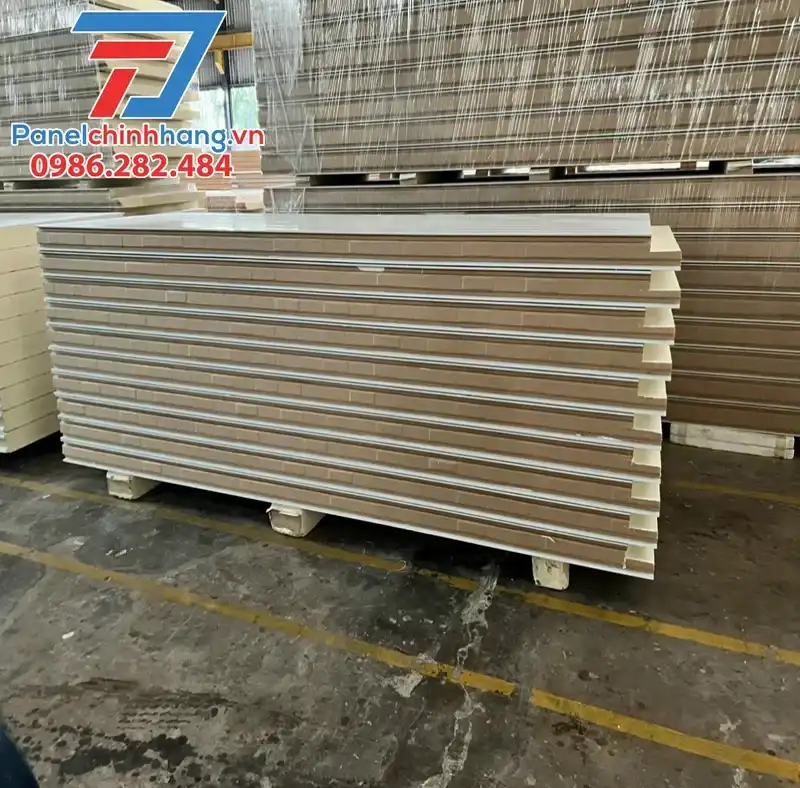 giá panel PU
