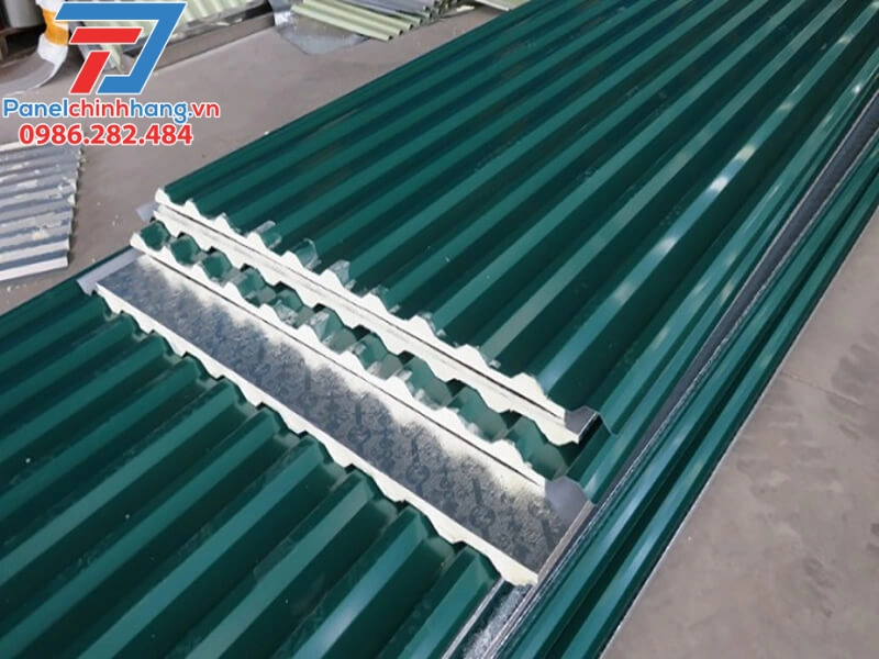 mái tôn chống nóng sân thượng