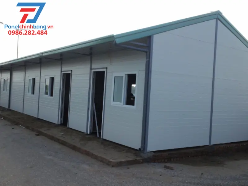  Các yếu tố ảnh hưởng đến hiệu quả cách nhiệt lán trại công trường