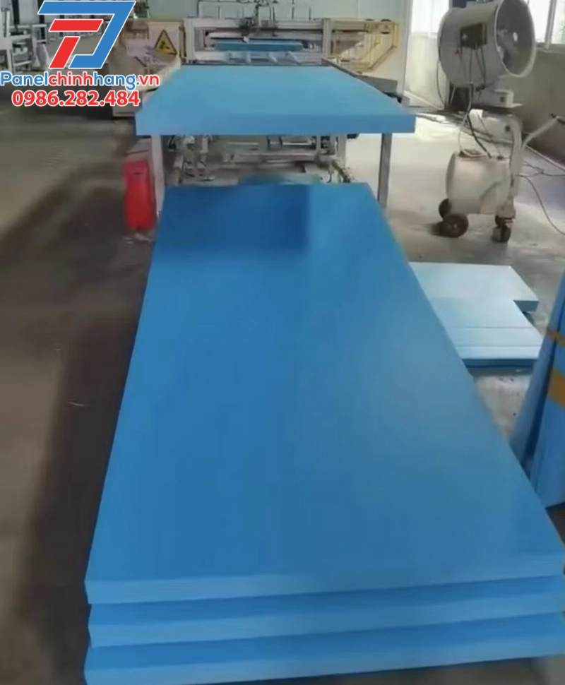 Yếu tố ảnh hưởng đến giá thành và chất lượng xốp XPS