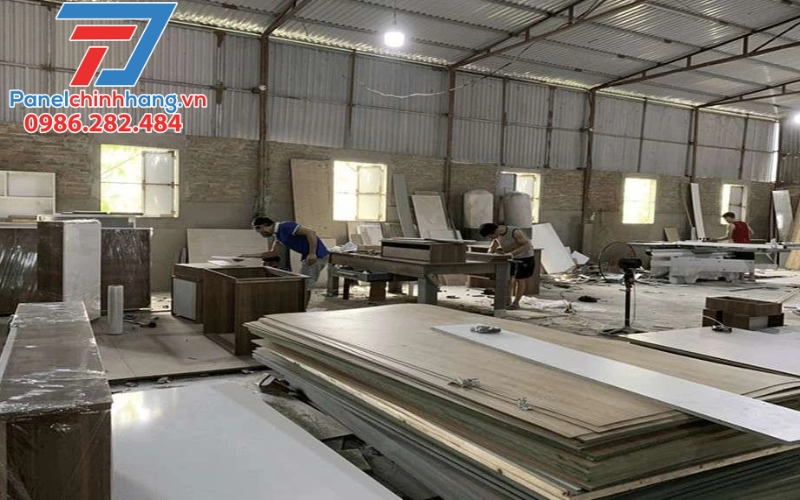 cách nhiệt nhà máy chế biến gỗ