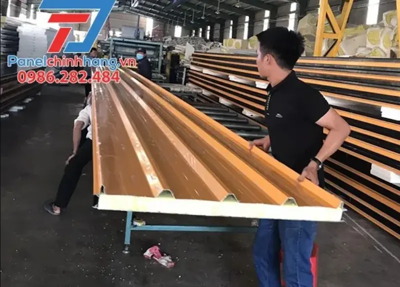 Báo giá thi công vách panel huyện Hóc Môn rất đa dạng